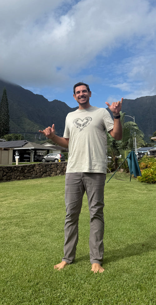 Dr. Palolo throwin' double shakas!! @hypnoceanaut