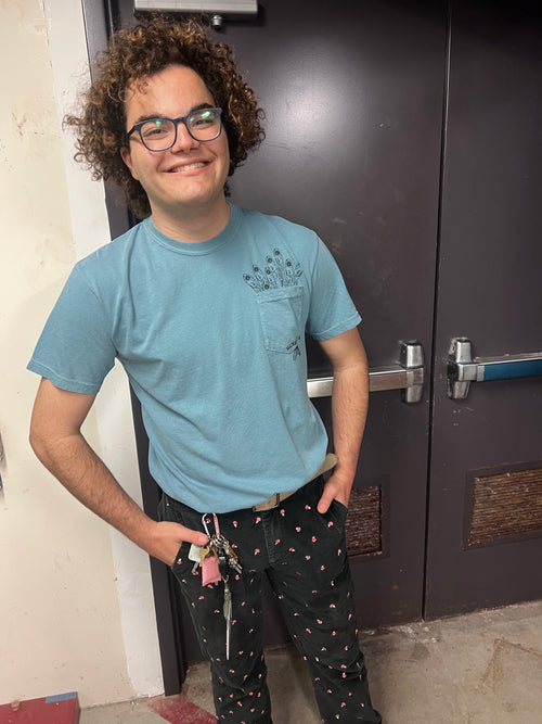 Mushroom pants never looked soooo goood! @cheesy.bike.boy